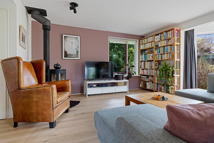 Photo 17 of Anna Blamanstraat 60