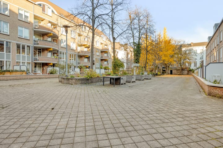 Photo 20 of Maastrichter Grachtstraat 46-C