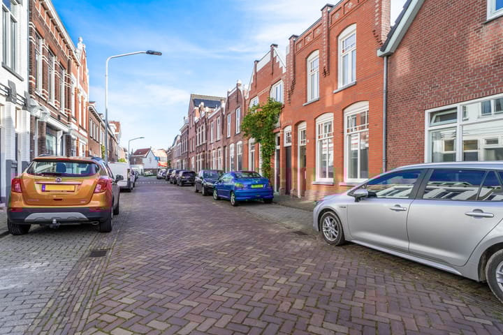 Foto 24 van Grazendonkstraat 15