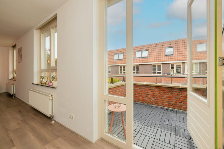 Foto 13 van Tieratesstraat 19