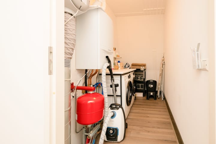 Foto 24 van Tieratesstraat 19