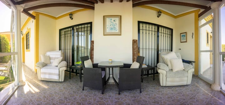 Foto 14 van Calle Curruca 33-15