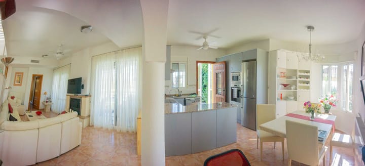 Foto 17 van Calle Curruca 33-15