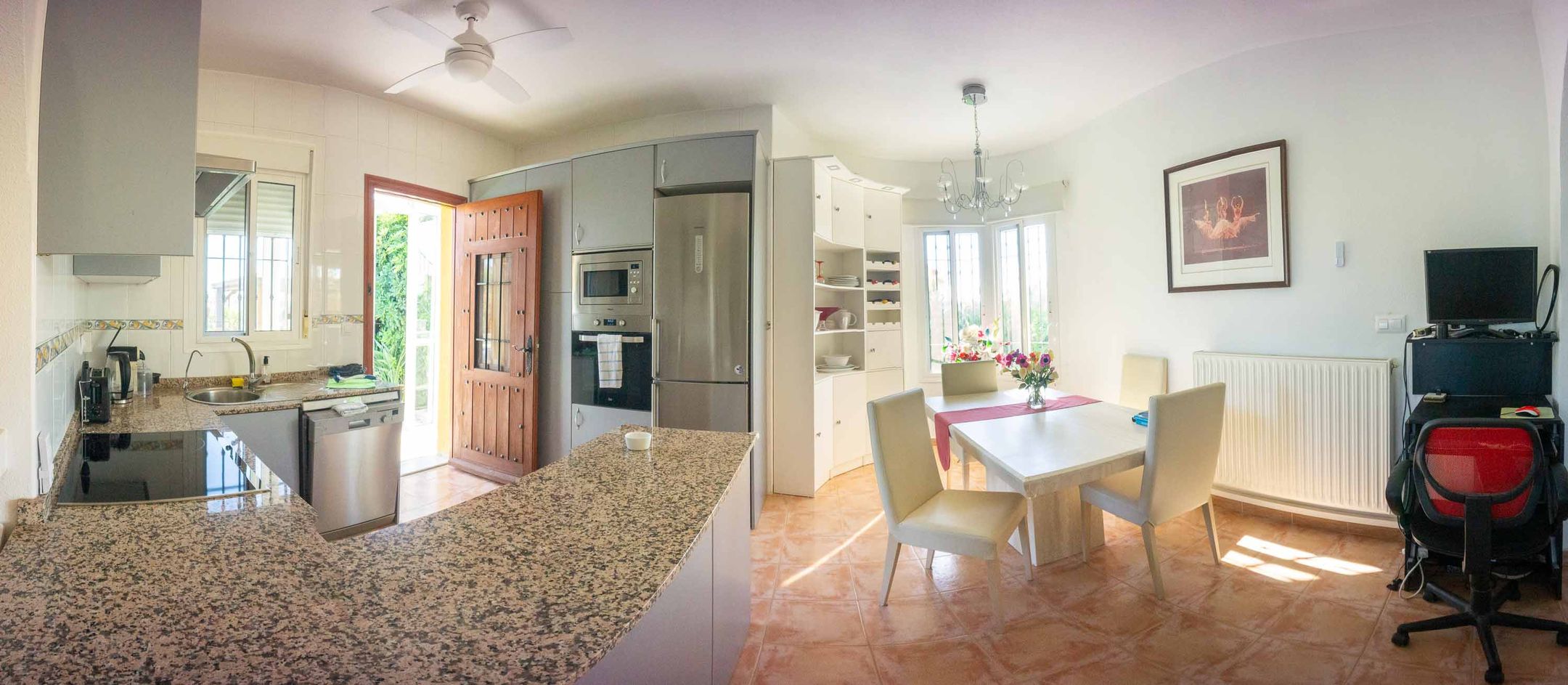 Foto 18 van Calle Curruca 33-15