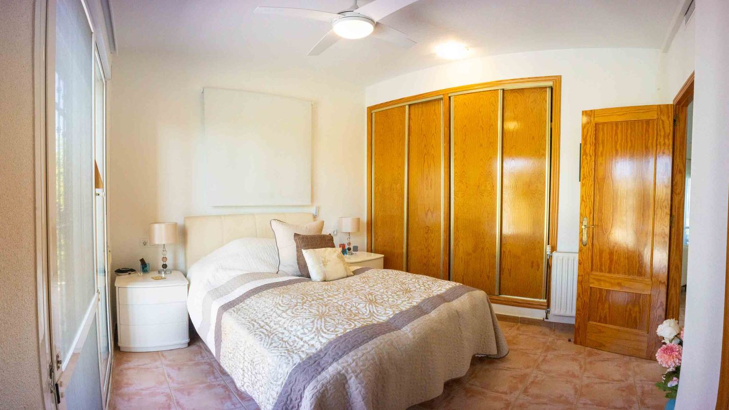 Foto 25 van Calle Curruca 33-15