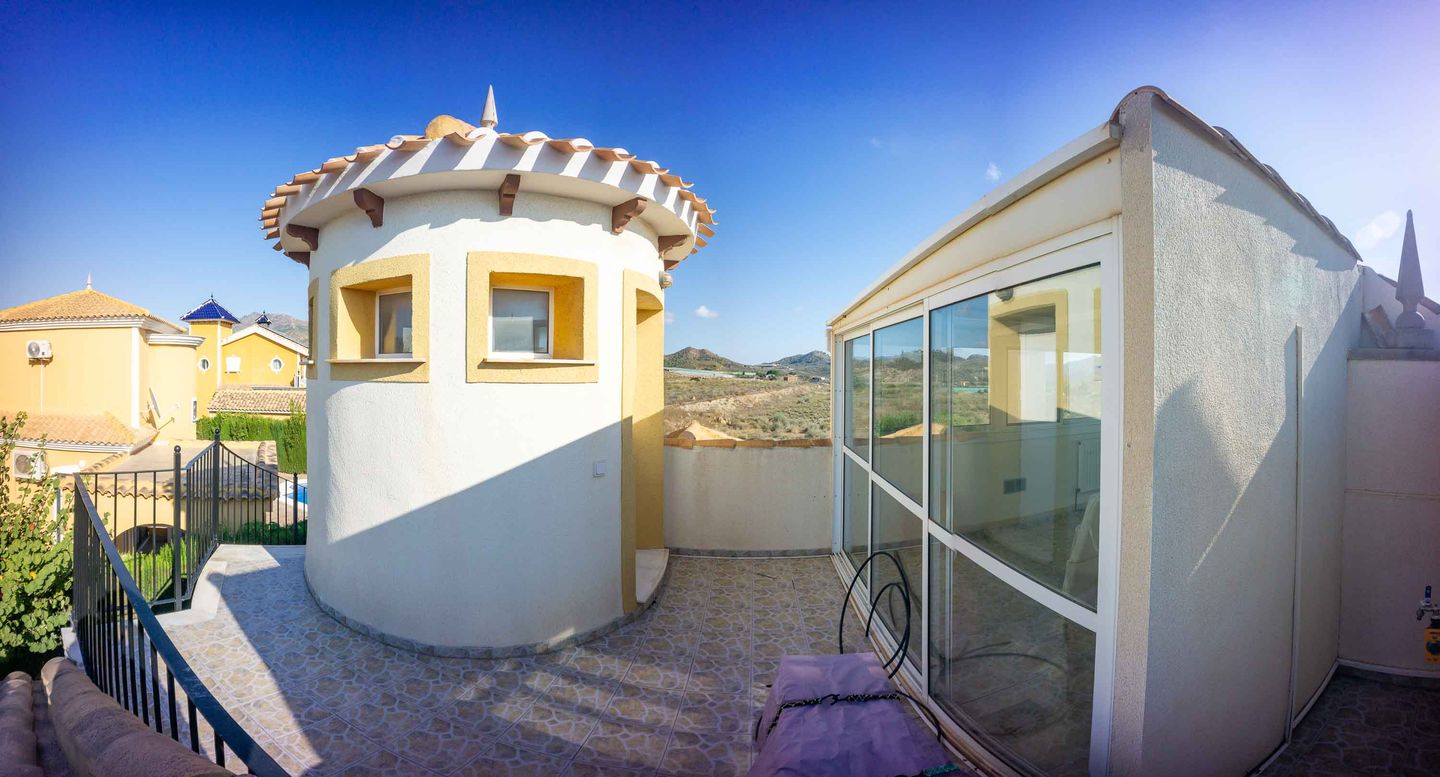 Foto 29 van Calle Curruca 33-15