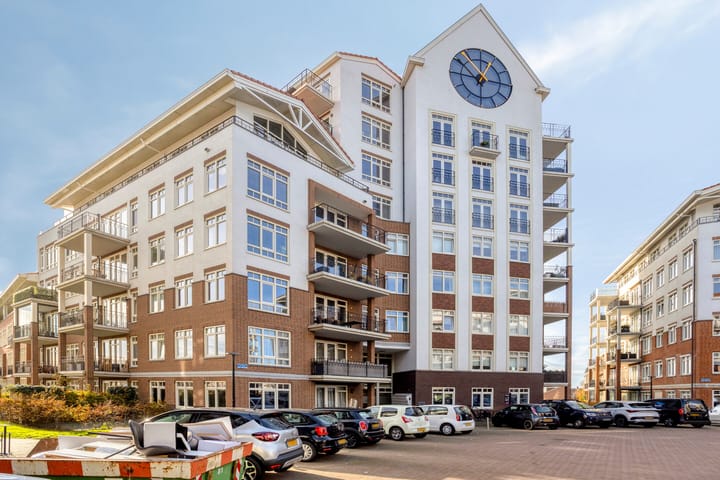 Foto 6 van De Klok 322