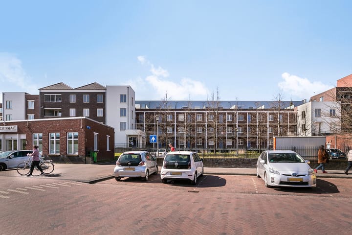 Photo 32 of Hongarijehof 24