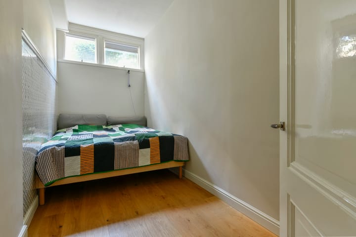 Photo 16 of Marcusstraat 3-H