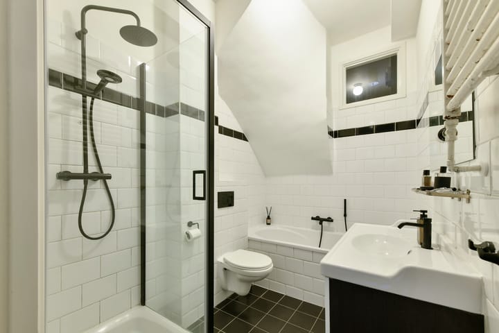 Photo 17 of Marcusstraat 3-H