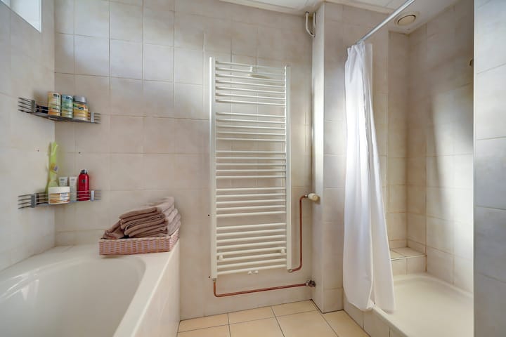 Foto 25 van Van Hogendorpweg 164