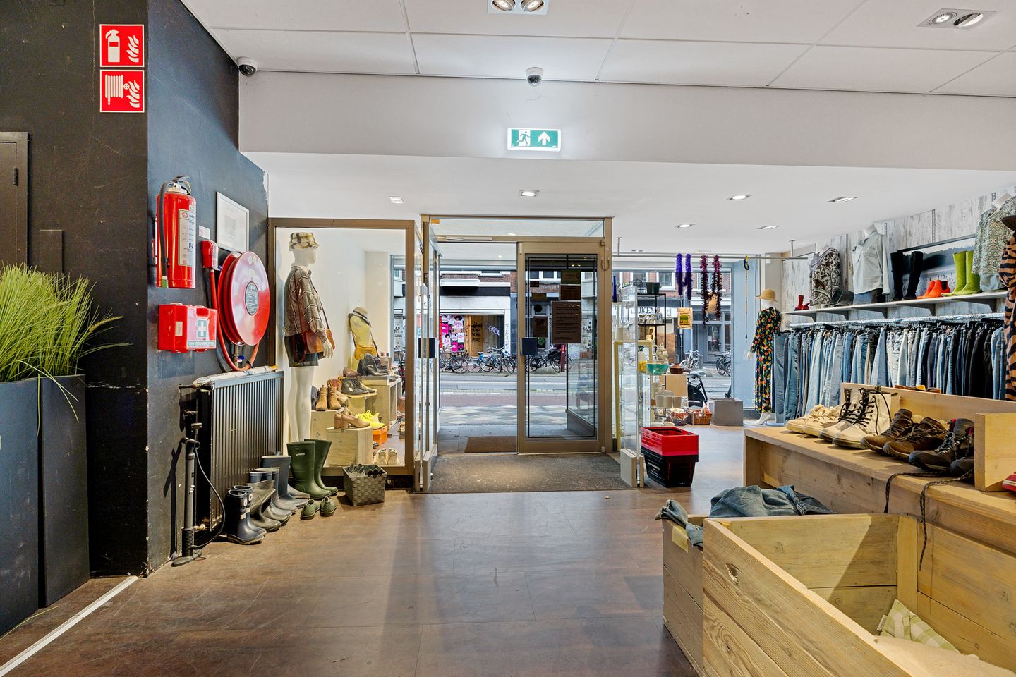 Bekijk foto 3 van Middenweg 14-16