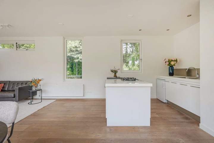 Photo 13 of Zeeburgerpad 168