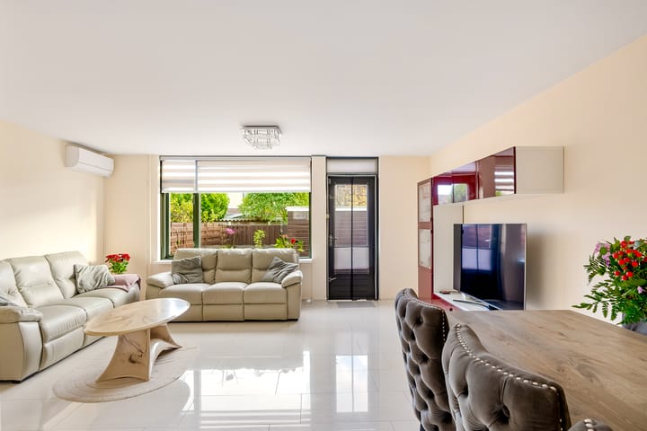 Foto 16 van Pasolinistraat 57