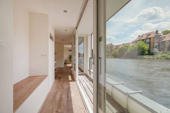 Photo 18 of Zeeburgerpad 168