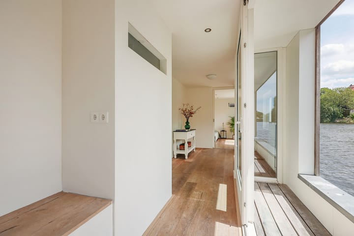 Photo 19 of Zeeburgerpad 168