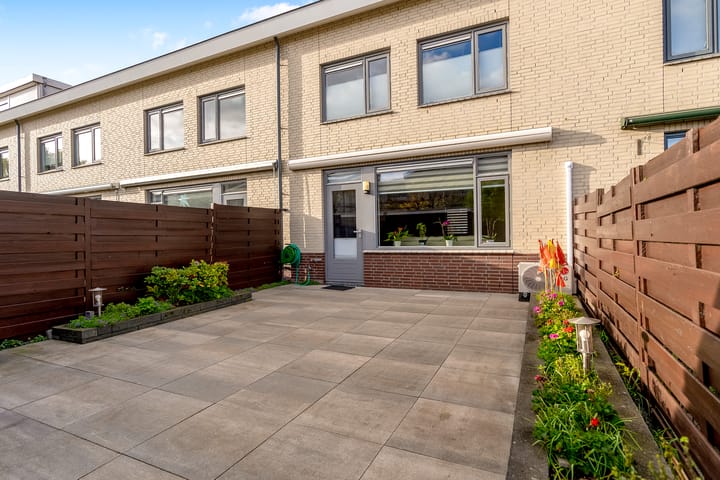 Foto 33 van Pasolinistraat 57