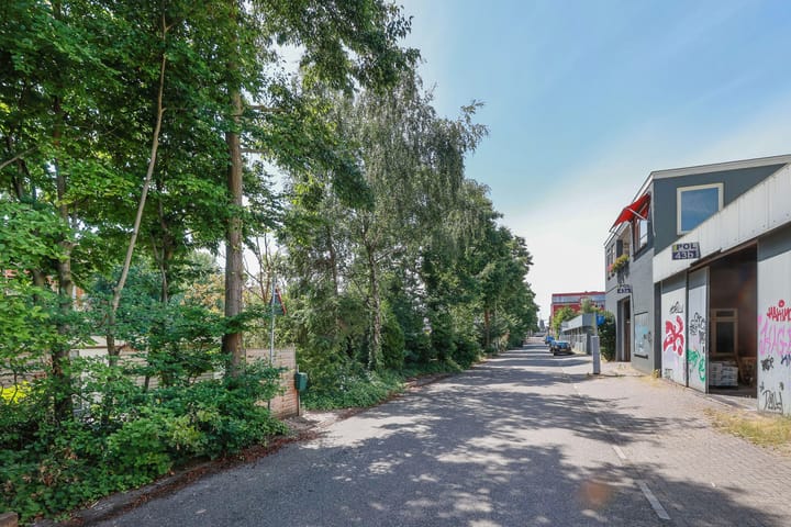 Photo 42 of Zeeburgerpad 168