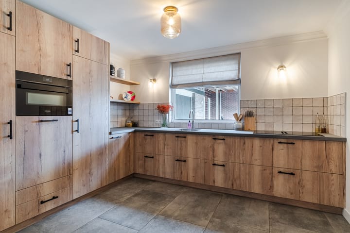 Photo 18 of Kerkstraat 6