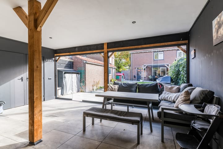 Foto 18 van Wethouder van den Wildenbergstraat 33