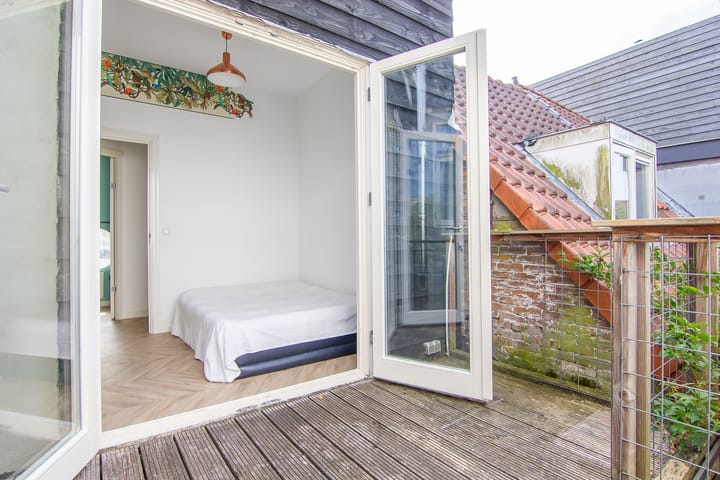 Foto 45 van Van Marumstraat 18-ZW