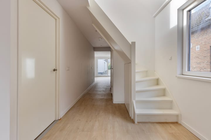 Photo 14 of Meester Prinsenstraat 9