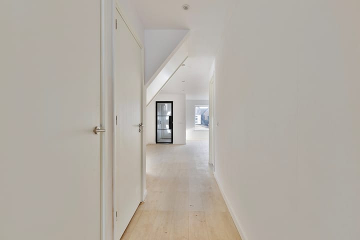 Photo 8 of Meester Prinsenstraat 9