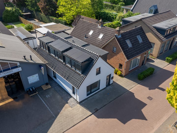 Photo 37 of Meester Prinsenstraat 9