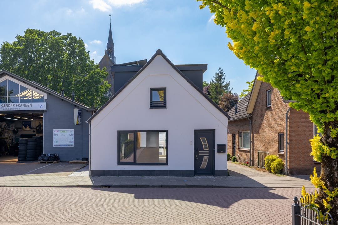 Photo 38 of Meester Prinsenstraat 9