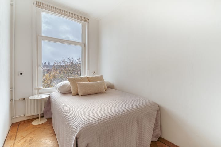 Photo 16 of Nassaukade 7-3