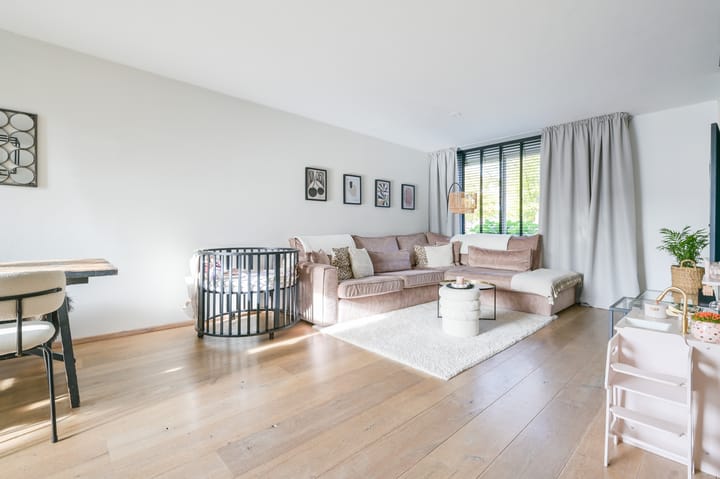 Photo 2 of Koraal 28