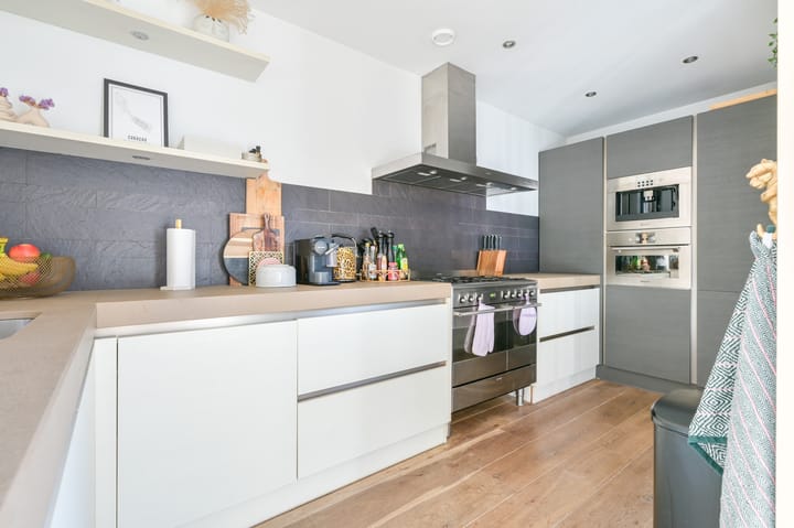 Photo 3 of Koraal 28