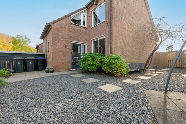 Photo 37 of Koraal 28