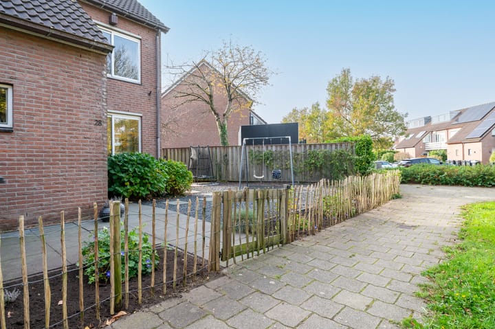 Photo 41 of Koraal 28