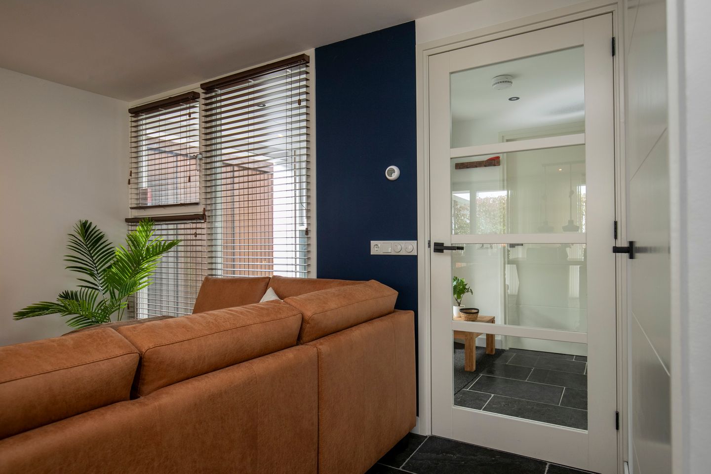 Photo 14 of Rosmolenstraat 27-A