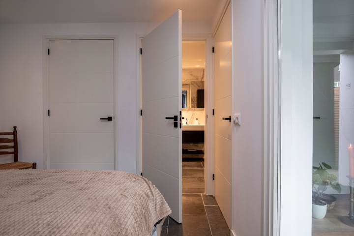 Photo 25 of Rosmolenstraat 27-A