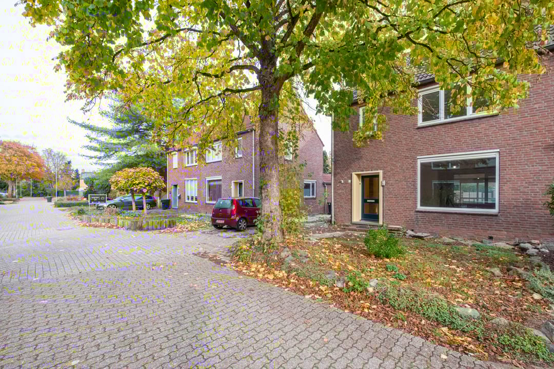 Foto 28 van Burg Schoolmeestersstraat 12