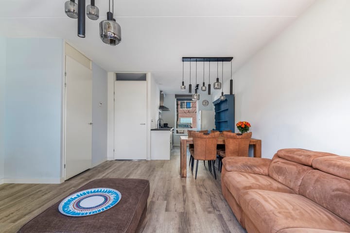 Photo 8 of Heuvelstraat 37