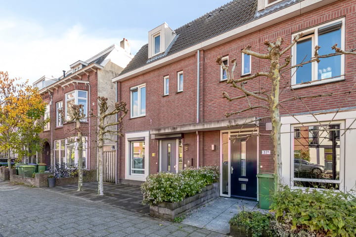 Photo 31 of Heuvelstraat 37