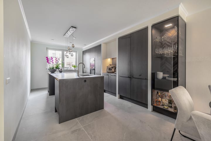 Photo 3 of Stokroos 58