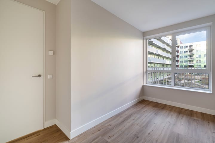 Foto 21 van Perzikweg 8