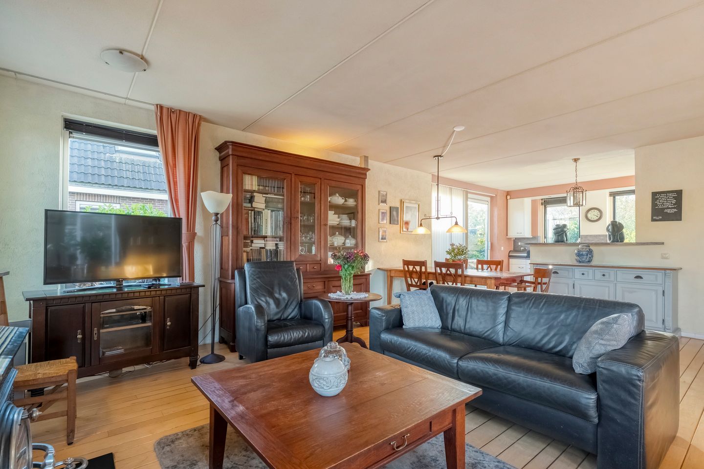 Foto 4 van De Ronge 31