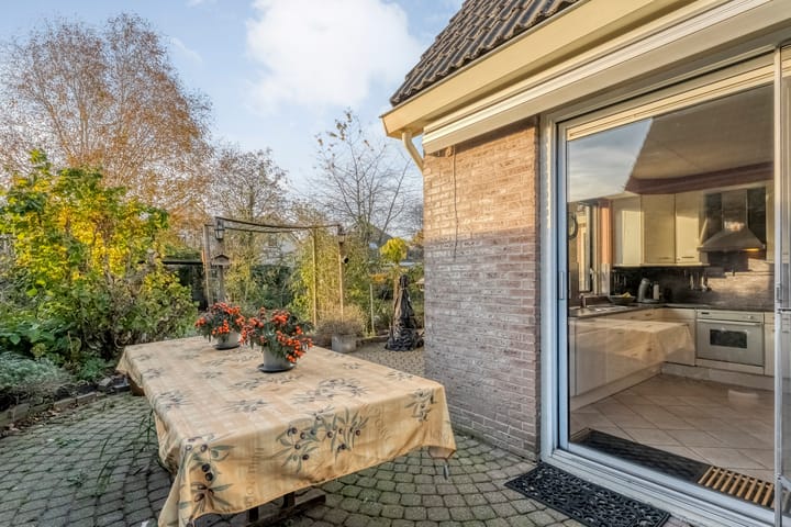 Photo 38 of De Ronge 31