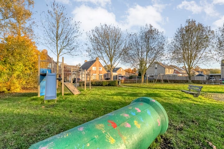 Photo 52 of De Ronge 31