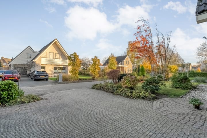 Photo 49 of De Ronge 31