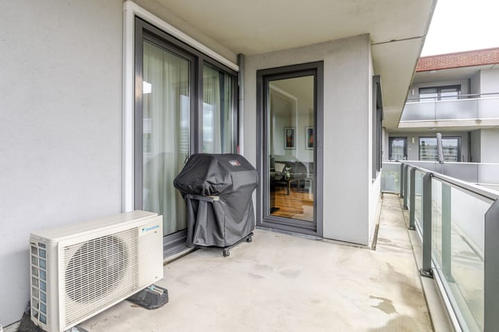 Photo 19 of Pieter Calandlaan 867