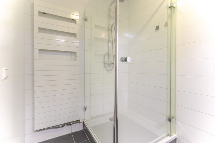 Photo 28 of Pieter Calandlaan 867