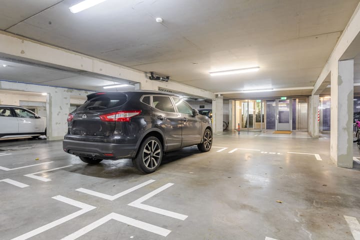 Photo 30 of Pieter Calandlaan 867