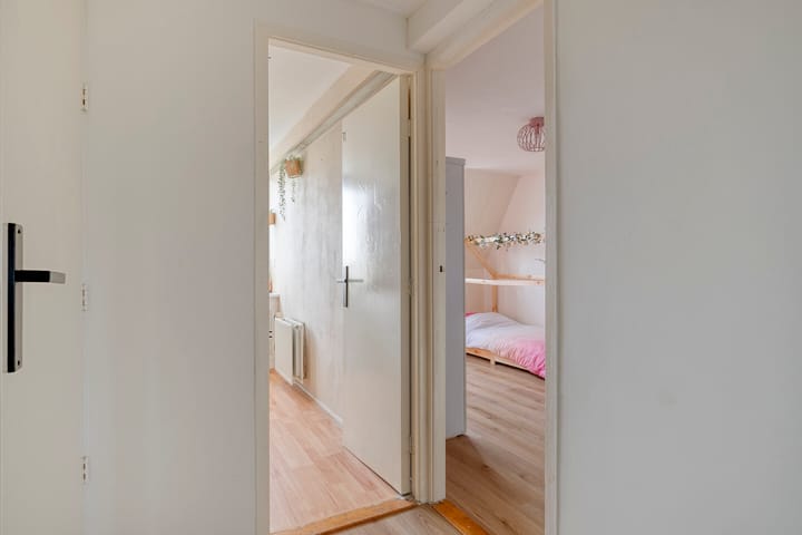 Foto 25 van Spoorsingel 59