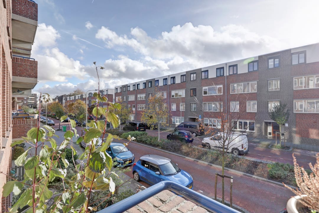 Foto 13 van Gerrit van der Veenlaan 193